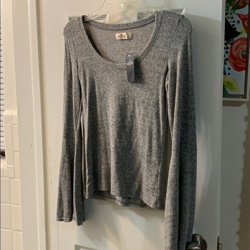 Hollister brand new long sleeve shirt